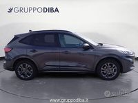 Usata Ford Kuga ST-Line 224 CV (164 kW) 2023 Blu SUV