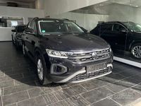 Usata VW T-Roc Life 116 CV (85 kW) 2023 Nero SUV