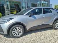 Nuova Toyota C-HR 220 CV (161 kW) 2026 Gray SUV