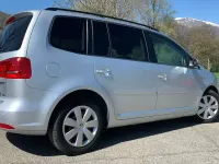 Begagnad VW Touran Comfortline 105 HK (77 kW) 2014 Silver Minibuss