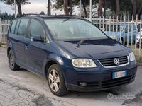 Usata VW Touran Highline 101 CV (74 kW) 2003 Blu Monovolume