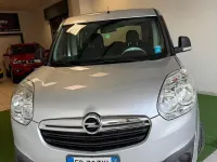 Usata Opel Combo 90 CV (66 kW) 2013 Grigio Monovolume
