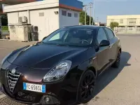 Usata Alfa Romeo Giulietta 120 CV (88 kW) 2016 Marrone Utilitaria