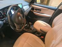 Usata BMW 218 140 CV (102 kW) 2018 Grigio Monovolume
