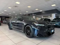 Usata BMW M5 585 CV (430 kW) 2025 Carbon schwarz Station wagon