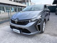 Usata Renault Clio V Evolution 91 CV (66 kW) 2025 Grigio Berlina