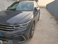 Usata VW Tiguan R-line 150 CV (110 kW) 2021 Grigio SUV