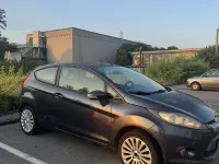 Usata Ford Fiesta 97 CV (71 kW) 2010 Marrone Berlina