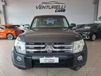 Usata Mitsubishi Pajero Invite 160 CV (117 kW) 2008 Grigio SUV