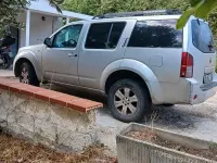 Usata Nissan Pathfinder 171 CV (125 kW) 2006 Grigio SUV