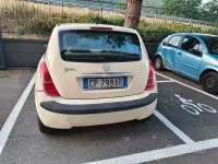 Usata Lancia Ypsilon 80 CV (58 kW) 2004 Marrone Utilitaria