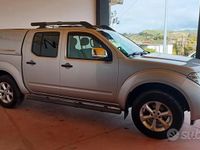 Usata Nissan Navara 190 CV (139 kW) 2014 Grigio Pick-up
