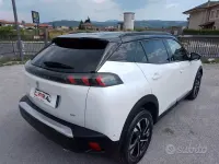Usata Peugeot 2008 GT 110 CV (80 kW) 2021 Bianco SUV