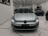 Usata VW Golf VIII Style 116 CV (85 kW) 2022 Grigio Berlina