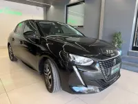 Usata Peugeot 208 Allure 102 CV (75 kW) 2022 Nero Utilitaria