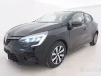 Usata Renault Clio V Equilibre 91 CV (66 kW) 2023 Grigio Berlina