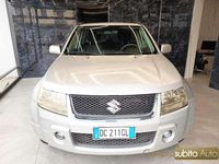 Usata Suzuki Grand Vitara 129 CV (94 kW) 2006 Grigio scuro SUV
