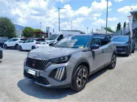 Usata Peugeot e-2008 GT 61 kW (84 CV) 2023 Grigio SUV