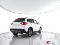 Second-hand Suzuki Vitara Cool 120 CP (88 kW) 2017 Alb SUV