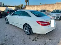 Usata Mercedes E250 Avantgarde 204 CV (150 kW) 2009 Bianco Coupé