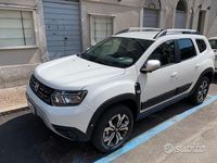 Usata Dacia Duster 110 CV (80 kW) 2022 Bianco SUV