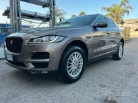 Usata Jaguar F-Pace 180 CV (132 kW) 2016 Grigio SUV