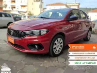 Gebraucht Fiat Tipo Pop 95 PS (69 kW) 2018 Rot Kleinwagen