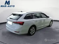 Usata Skoda Octavia Executive 150 CV (110 kW) 2022 Bianco Station wagon