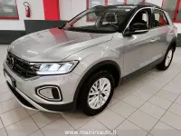 Usata VW T-Roc Life 110 CV (80 kW) 2023 Argento SUV