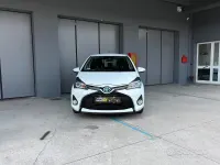 Usata Toyota Yaris Hybrid Active 75 CV (55 kW) 2016 Other Berlina