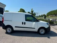 Usata Fiat Doblò S 95 CV (69 kW) 2021 Bianco Monovolume
