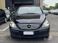 Gebraucht Mercedes B170 116 PS (85 kW) 2008 Schwarz Van / Kleinbus