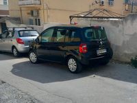 Usata Renault Grand Modus 75 CV (55 kW) 2011 Monovolume