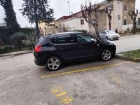 Usata Peugeot 3008 114 CV (83 kW) 2013 Nero Monovolume