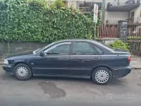 Usata Volvo S40 122 CV (89 kW) 1999 Bluazzurro Berlina