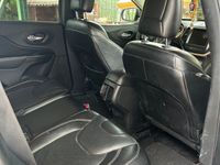 Usata Jeep Cherokee 140 CV (102 kW) 2015 Grigio SUV