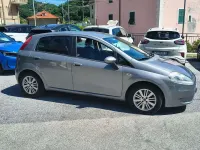 Usata Fiat Grande Punto Dynamic 120 CV (88 kW) 2008 Grigio metallizzato Utilitaria