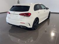 Usata Mercedes A180 AMG line 136 CV (100 kW) 2022 Bianco pastello Utilitaria