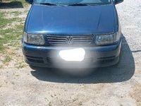 Usata VW Polo 50 CV (36 kW) 1999 Blu Utilitaria