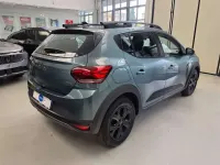 Usata Dacia Sandero Extreme 101 CV (74 kW) 2025 Verde oxide Berlina