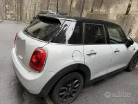 Usata Mini Cooper D 116 CV (85 kW) 2016 Grigio Utilitaria