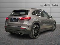 Usata Mercedes GLA200 Premium 150 CV (110 kW) 2022 Grigio montagna / metallizzato SUV