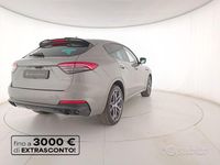 Usata Maserati Levante 330 CV (242 kW) 2021 Grigio SUV