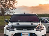 Usata Ford Focus RS 305 CV (224 kW) 2010 Bianco Berlina