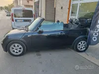 Usata Mini One Cabriolet Classic 90 CV (66 kW) 2008 Nero Cabrio