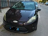 Usata Ford Fiesta 95 CV (69 kW) 2010 Berlina