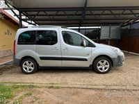 Usata Peugeot Partner Outdoor 2008 Grigio Monovolume