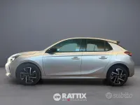 Usata Opel Corsa S 101 CV (74 kW) 2025 Crystal silver Utilitaria
