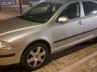 Usata Skoda Octavia 2005 Grigio Berlina