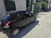 Usata Lancia Ypsilon 69 CV (50 kW) 2017 Nero Utilitaria